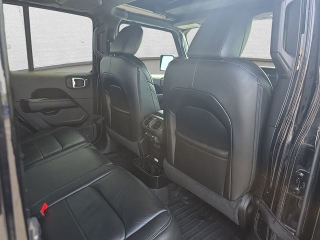 2022 Jeep Wrangler Unlimited Sahara Altitude