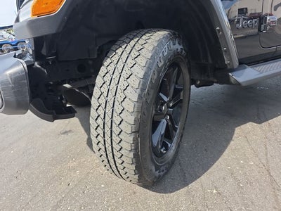2022 Jeep Wrangler Unlimited Sahara Altitude