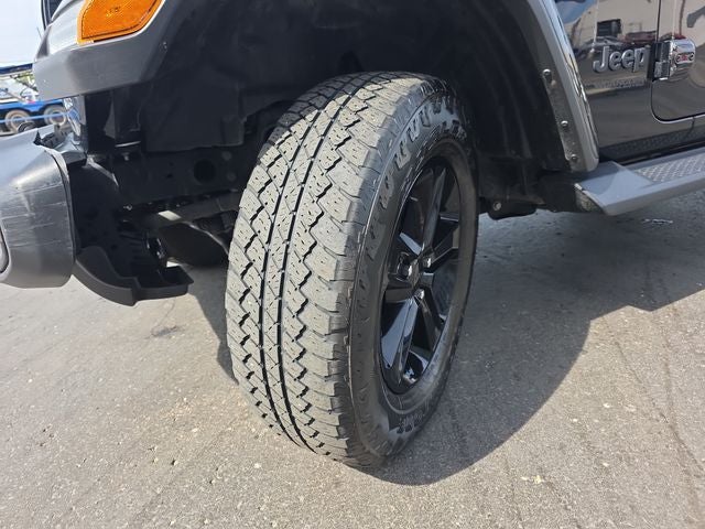 2022 Jeep Wrangler Unlimited Sahara Altitude