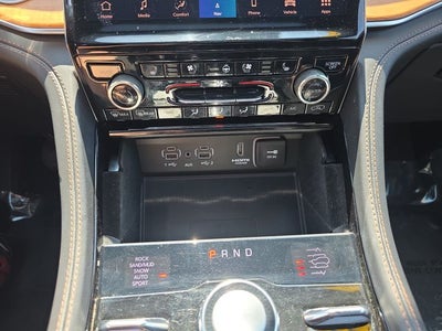 2022 Jeep Grand Cherokee Summit