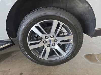 2023 Ford Expedition XLT