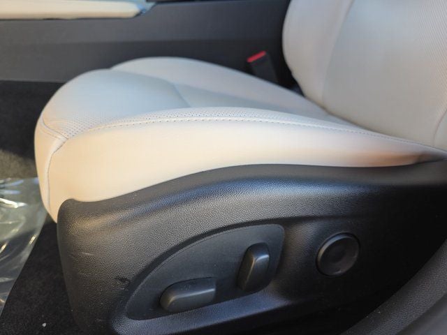 2022 Cadillac CT4 Premium Luxury