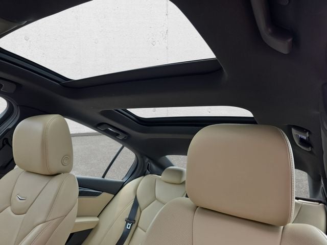 2022 Cadillac CT5 Premium Luxury