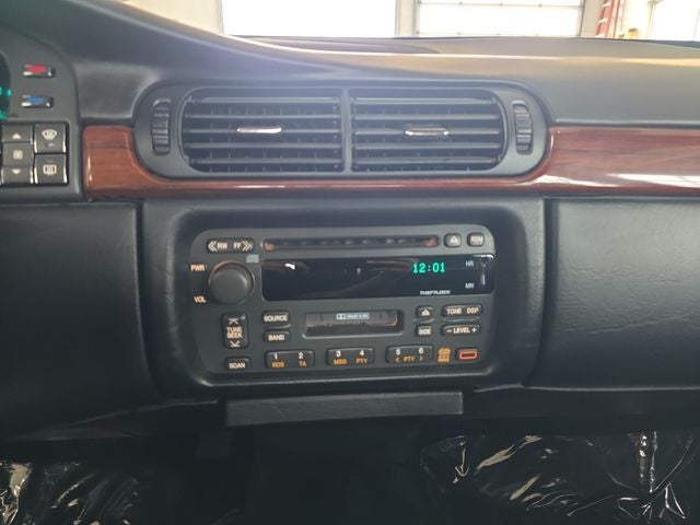 1999 Cadillac DeVille Base