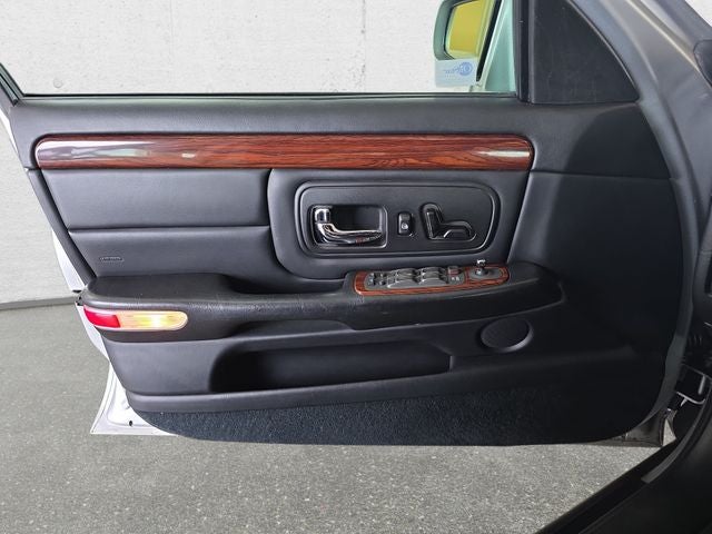 1999 Cadillac DeVille Base