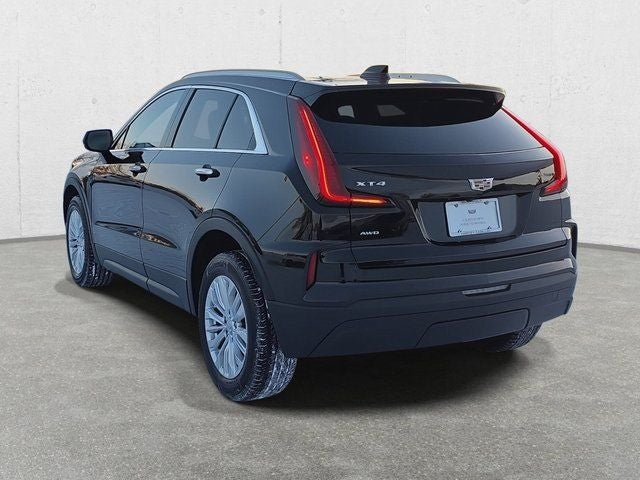 2024 Cadillac XT4 Luxury