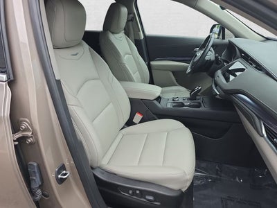 2023 Cadillac XT4 Luxury