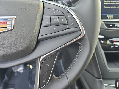 2026 Cadillac XT5 Luxury