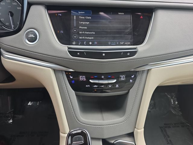 2021 Cadillac XT5 Premium Luxury
