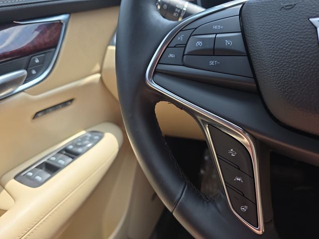 2017 Cadillac XT5 Premium Luxury