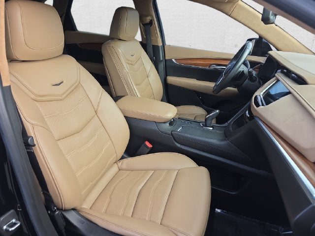 2017 Cadillac XT5 Platinum