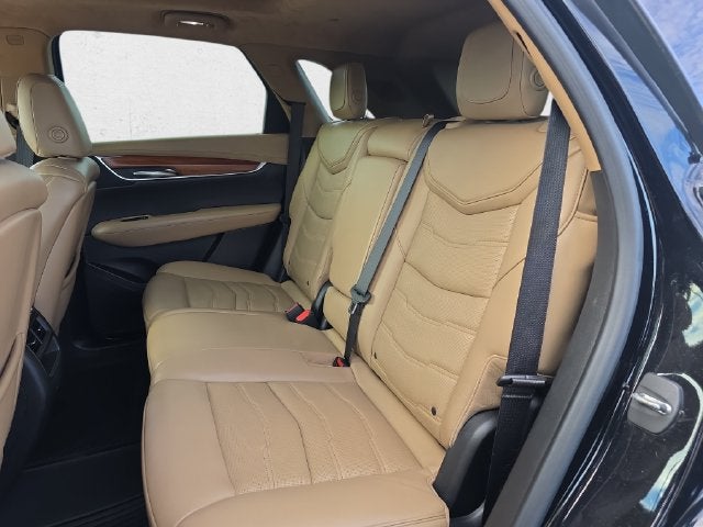 2017 Cadillac XT5 Platinum