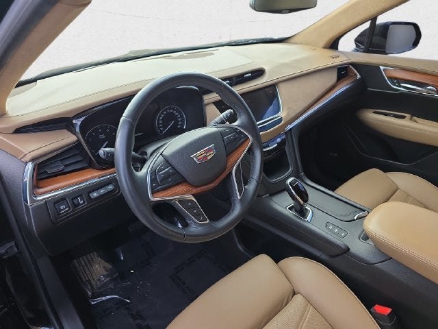 2017 Cadillac XT5 Platinum
