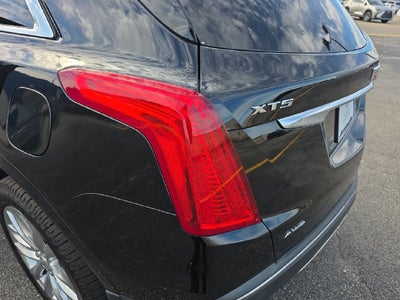 2017 Cadillac XT5 Platinum