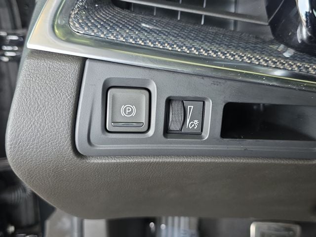 2024 Cadillac XT5 Sport