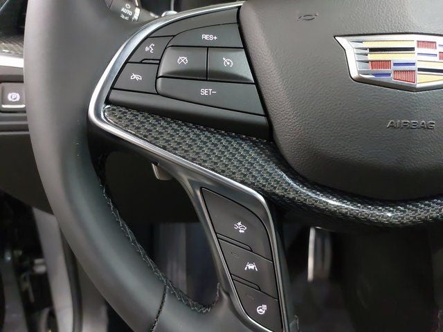 2025 Cadillac XT5 Sport