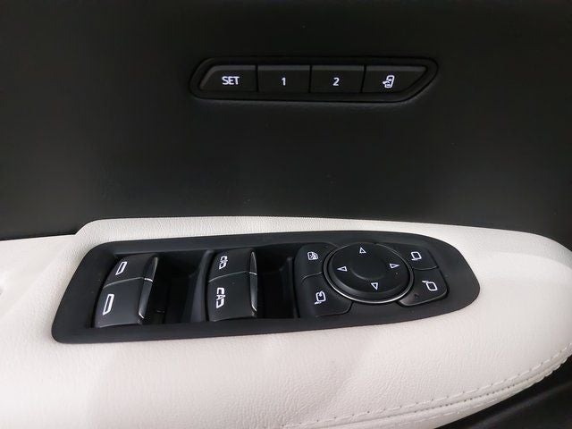 2025 Cadillac XT5 Sport