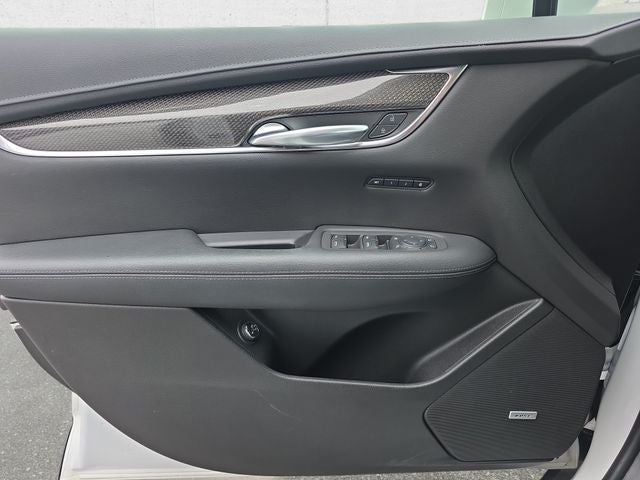 2020 Cadillac XT5 Sport