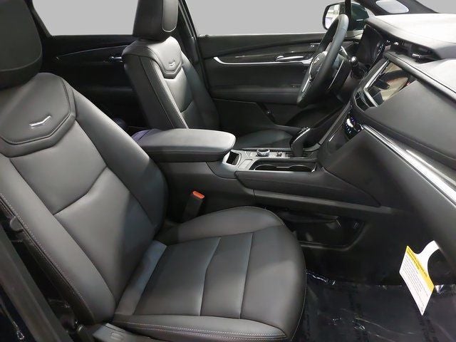 2025 Cadillac XT5 Sport