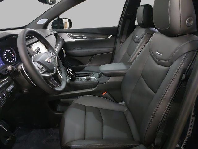 2025 Cadillac XT5 Sport