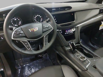 2025 Cadillac XT5 Sport