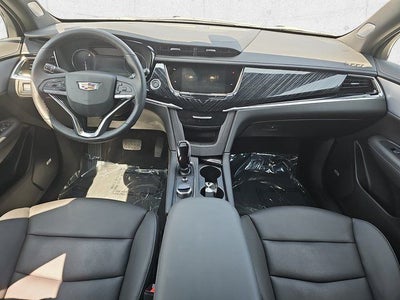2025 Cadillac XT6 Premium Luxury