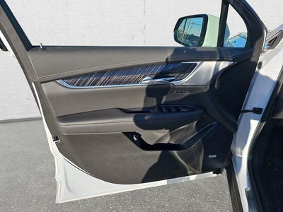 2025 Cadillac XT6 Premium Luxury