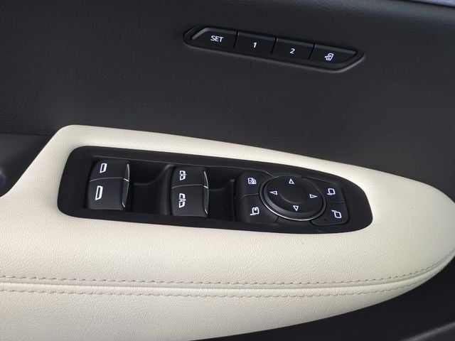 2023 Cadillac XT6 Sport