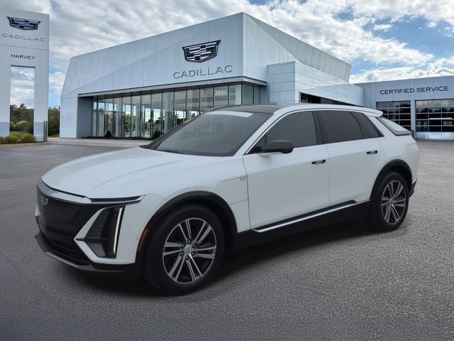 2024 Cadillac LYRIQ Luxury 2