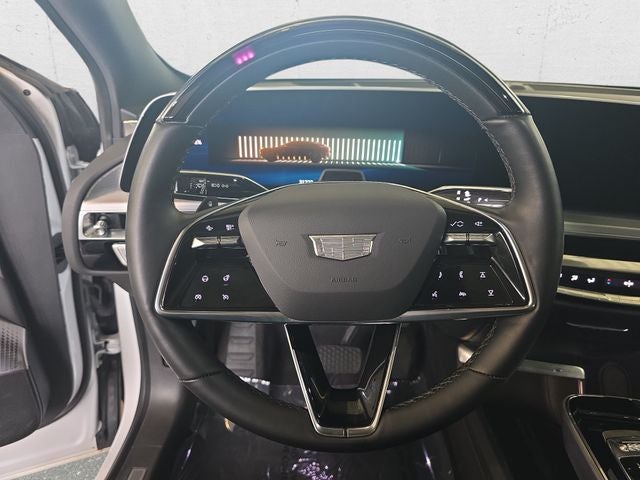 2024 Cadillac LYRIQ Luxury 2