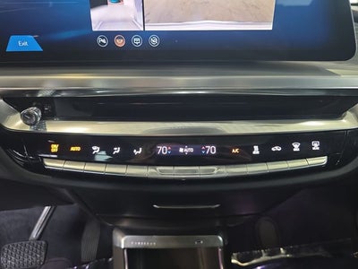 2024 Cadillac LYRIQ Luxury 2