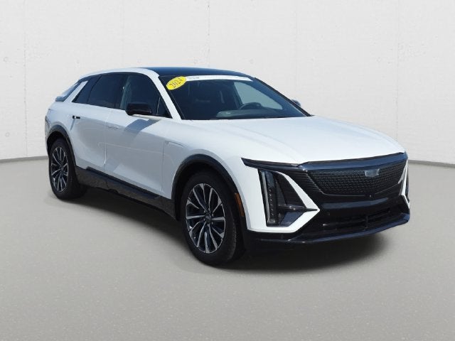 2024 Cadillac LYRIQ Sport