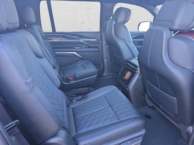 2026 Cadillac ESCALADE IQL Sport