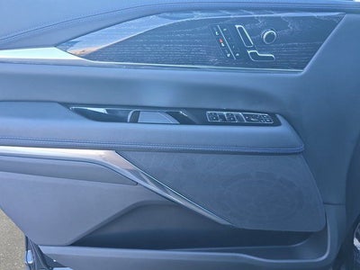 2026 Cadillac ESCALADE IQL Sport