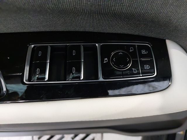 2025 Cadillac ESCALADE IQ Luxury 1