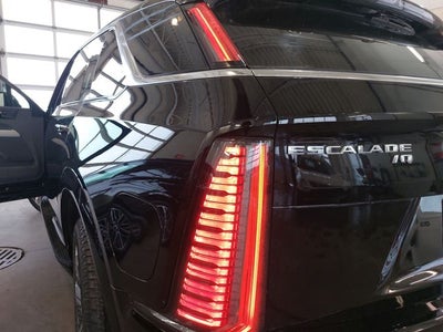 2025 Cadillac ESCALADE IQ Luxury 1