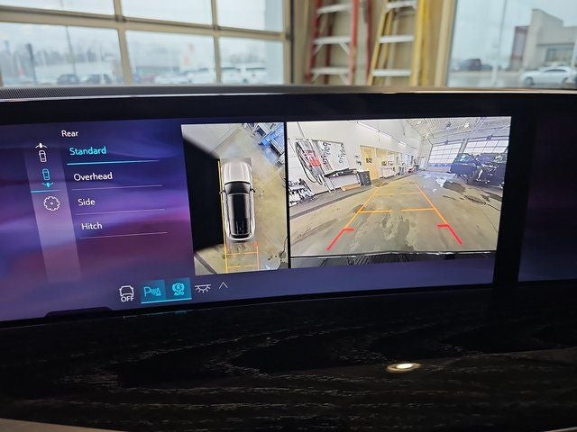 2026 Cadillac ESCALADE IQ Sport