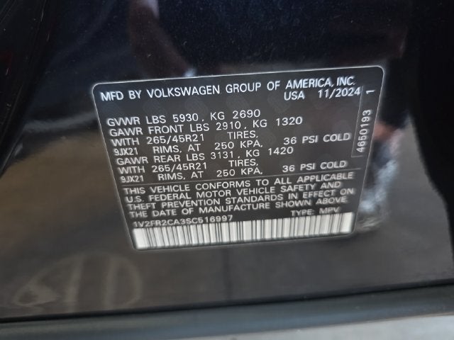 2025 Volkswagen Atlas 2.0T SEL Premium R-Line