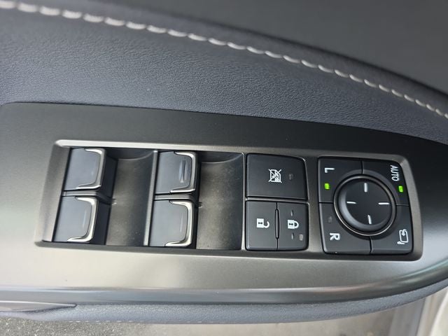 2023 Lexus NX 350 F SPORT Handling