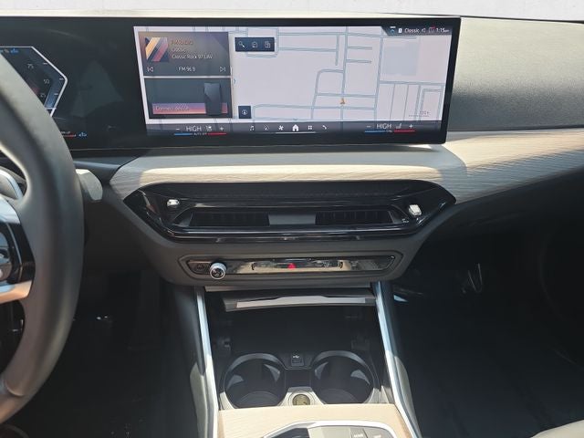 2025 BMW 3 Series 330i xDrive