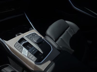 2025 BMW 3 Series 330i xDrive
