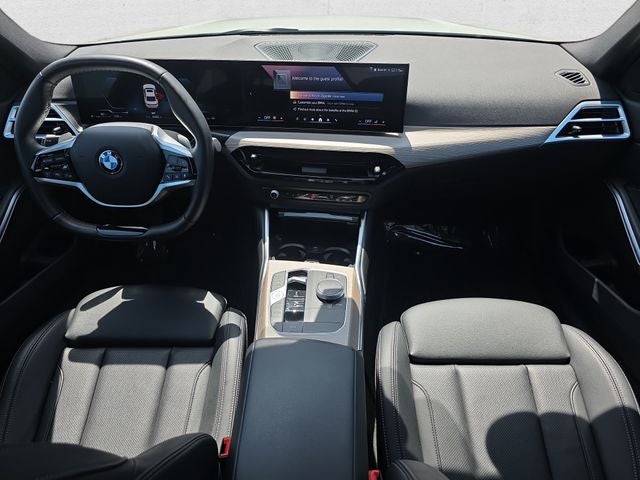 2025 BMW 3 Series 330i xDrive