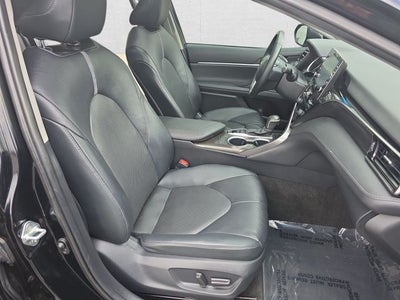 2021 Toyota Camry Hybrid XLE