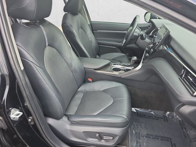 2021 Toyota Camry Hybrid XLE