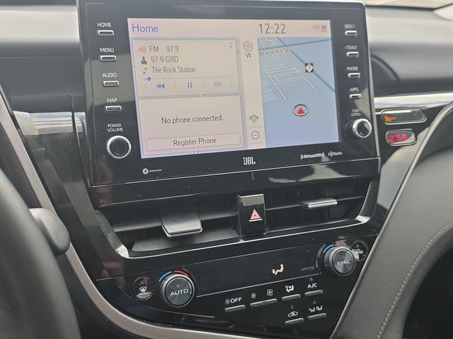 2021 Toyota Camry Hybrid XLE