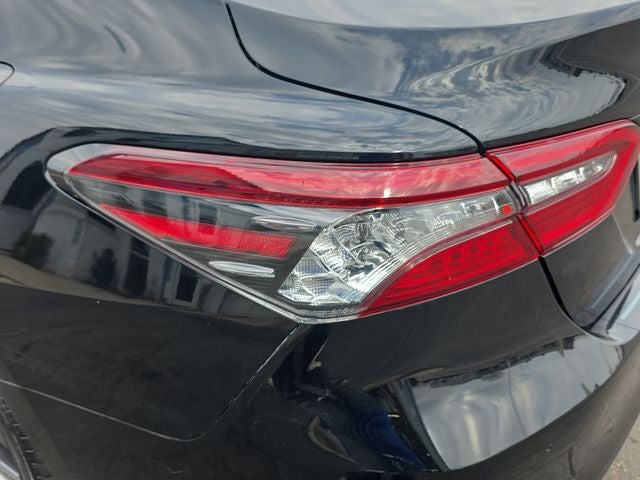 2021 Toyota Camry Hybrid XLE