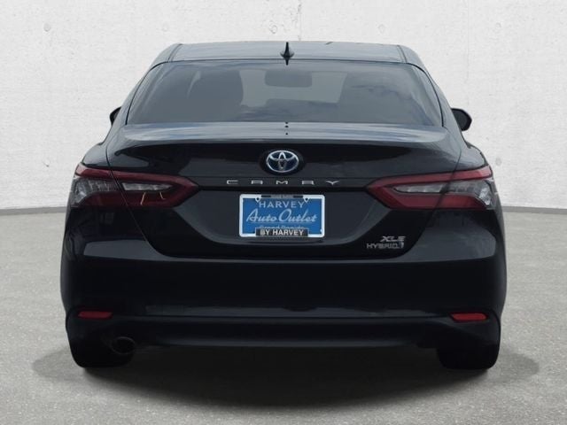 2021 Toyota Camry Hybrid XLE