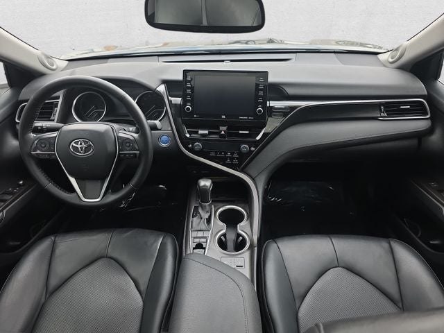 2021 Toyota Camry Hybrid XLE
