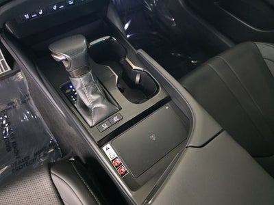 2024 Lexus ES 300h F SPORT Handling