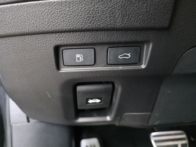 2024 Lexus ES 300h F SPORT Handling